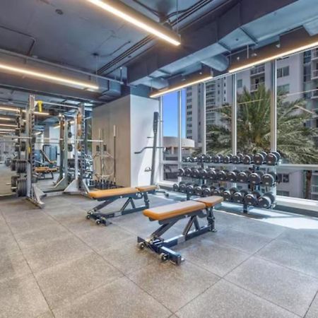 Upscale Ocean View Studio Pool And Gym ميامي المظهر الخارجي الصورة